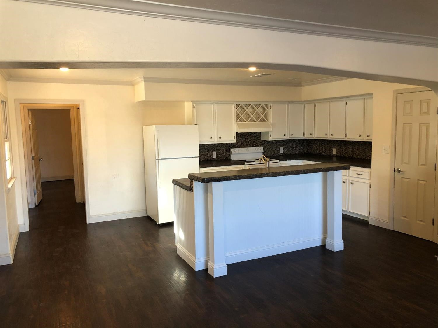 2802 55th Street Lubbock, TX 79413 - Photo 3 of 32 Photo 3