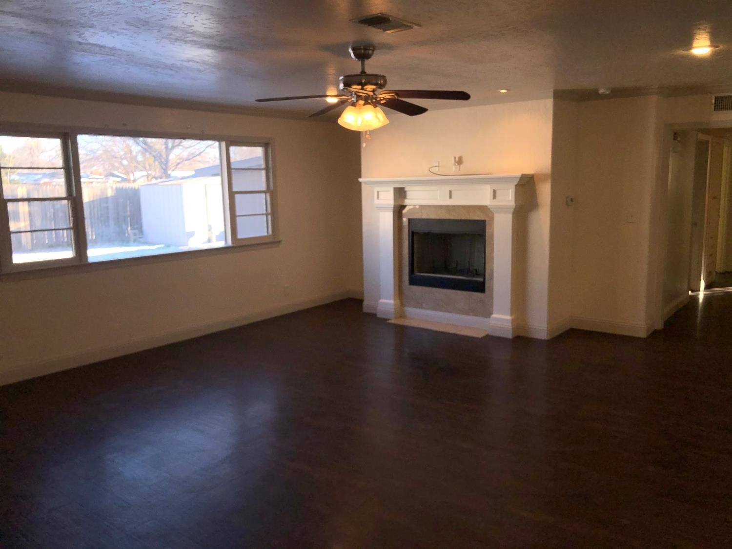 2802 55th Street Lubbock, TX 79413 - Photo 8 of 32 Photo 8