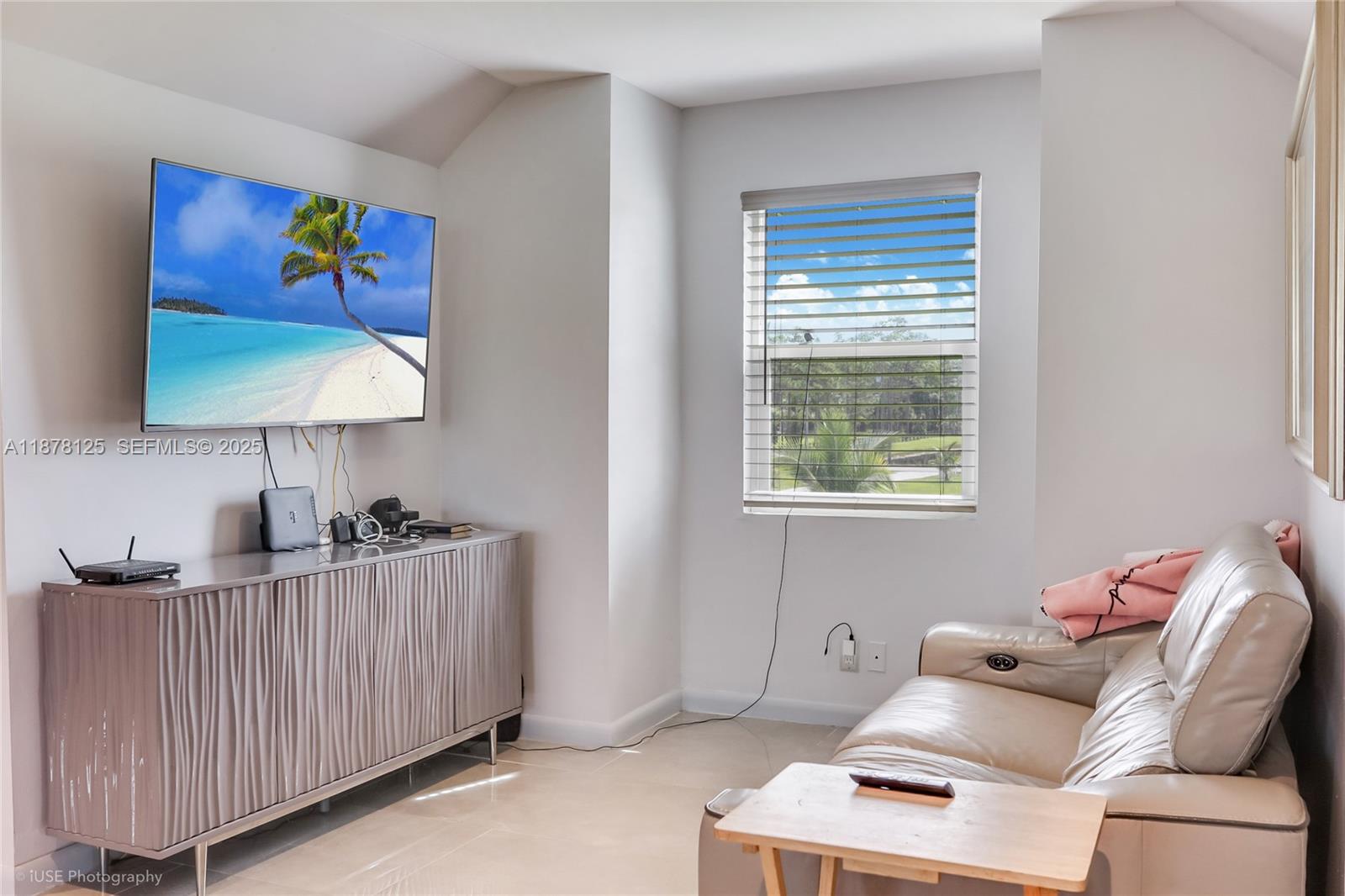 5681 Reynolds Road Wellington, FL 33449 - Photo 11 of 20 Gallery Image 11