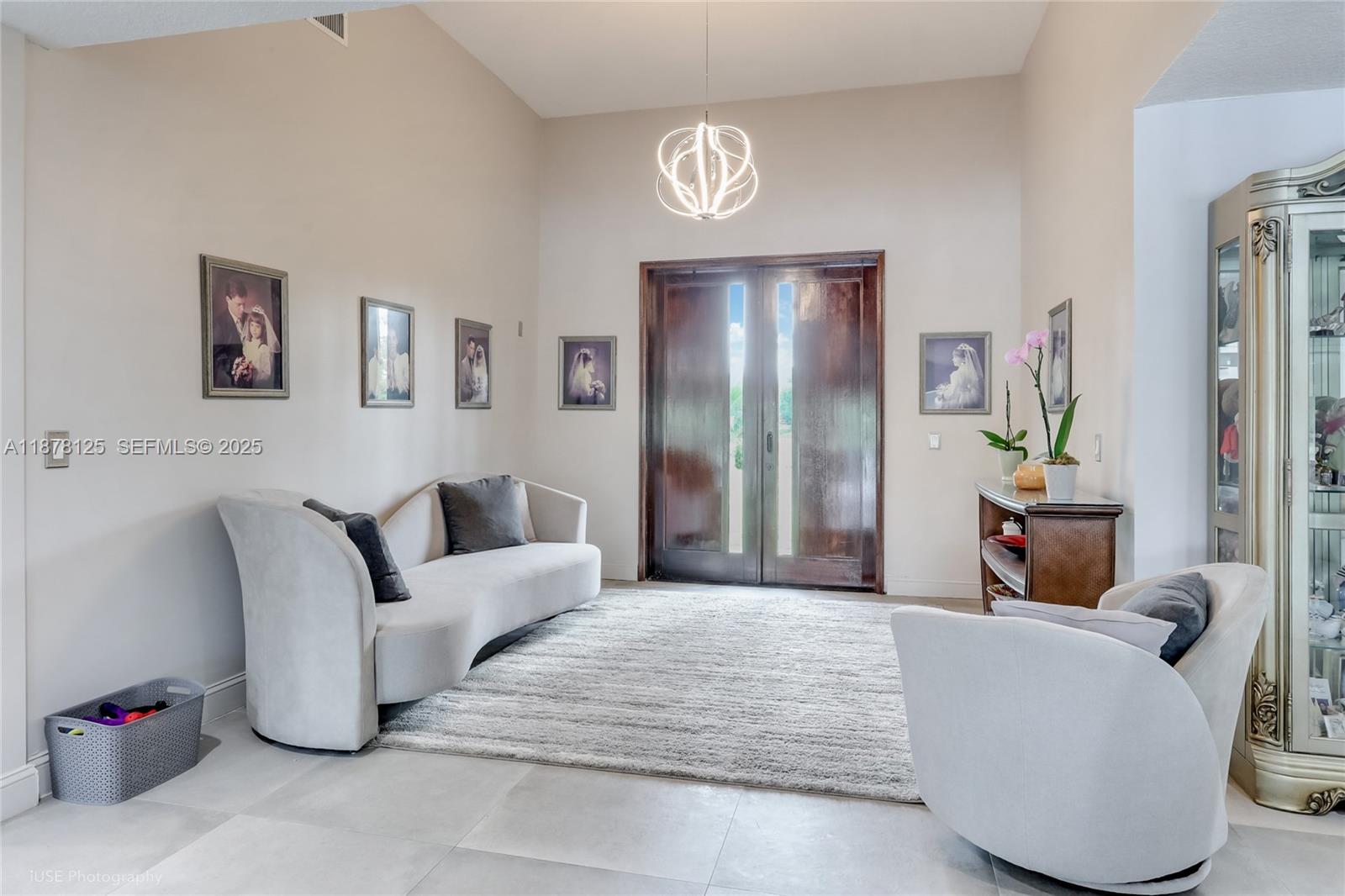 5681 Reynolds Road Wellington, FL 33449 - Photo 4 of 20 Gallery Image 4