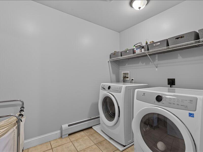43 Skyline Road Bangor, ME 04401 - Photo 29 of 86 27-43 Skyline Rd-60