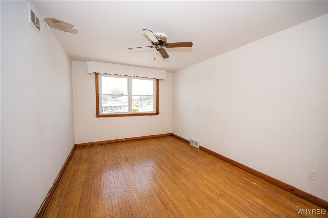 129 Abbott Road Buffalo, NY 14220 - Photo 18 of 19