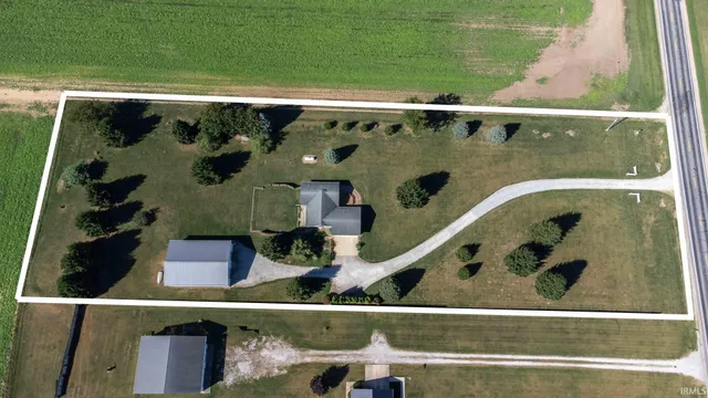 $445,000 | 1510 Highway 120, Howe, IN 46746