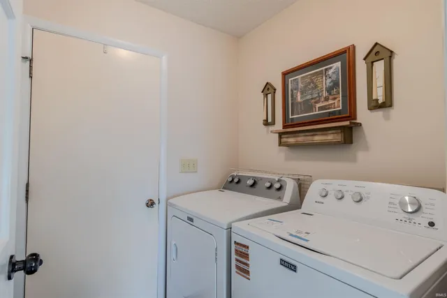 $445,000 | 1510 Highway 120, Howe, IN 46746