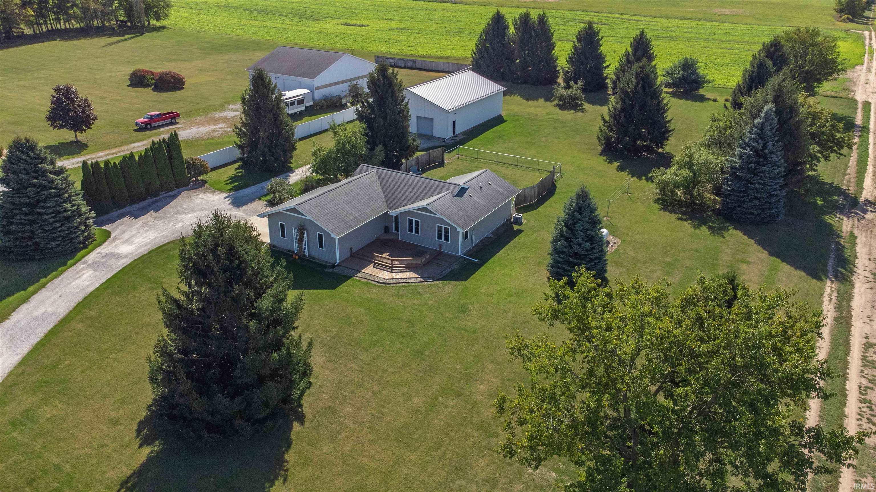 1510 Highway 120 Howe, IN 46746 - Photo 10 of 29