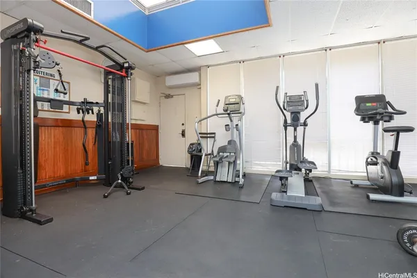 $1,800 | 1535 Pensacola Street, Unit 44, Honolulu, HI 96822