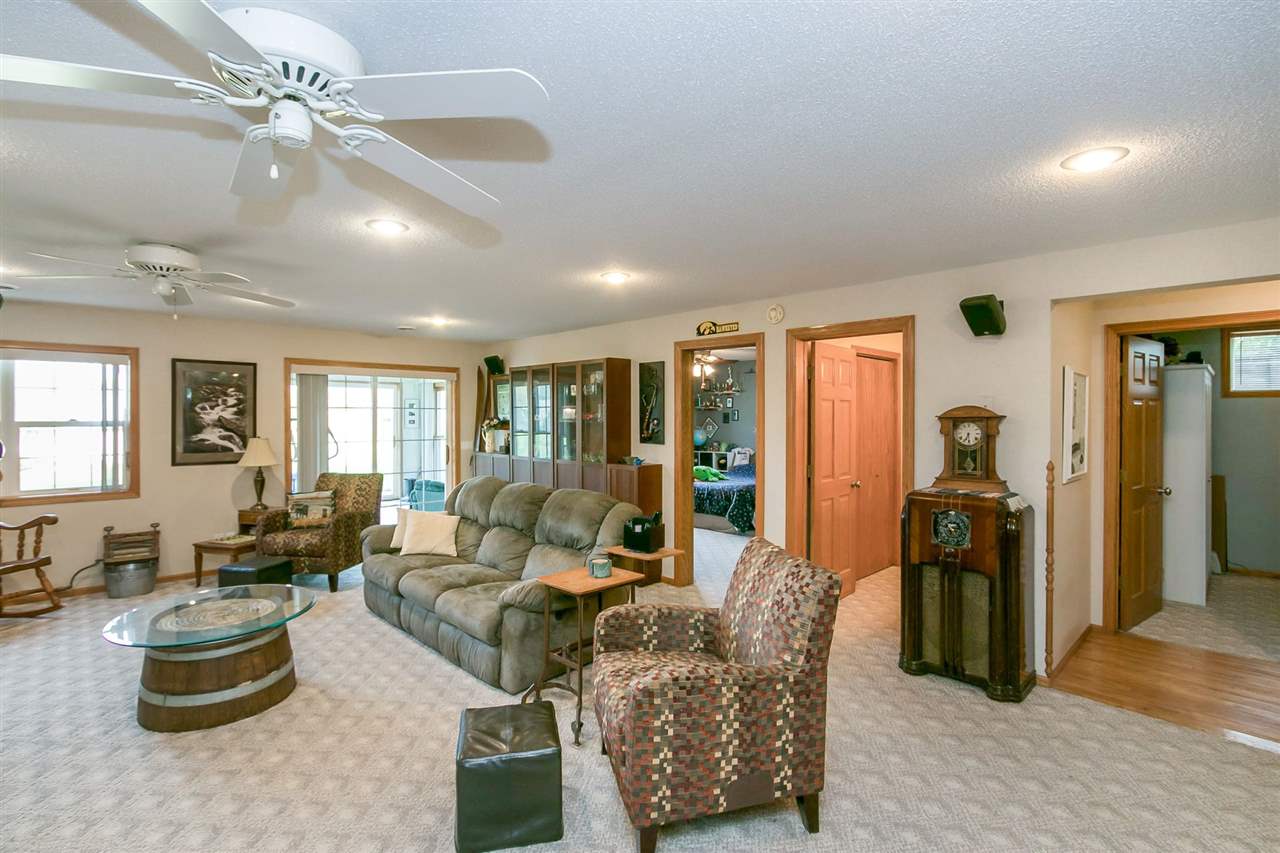 3824 Eagle Road Northeast Solon, IA 52333 - Photo 24 of 36 Gallery Image 24