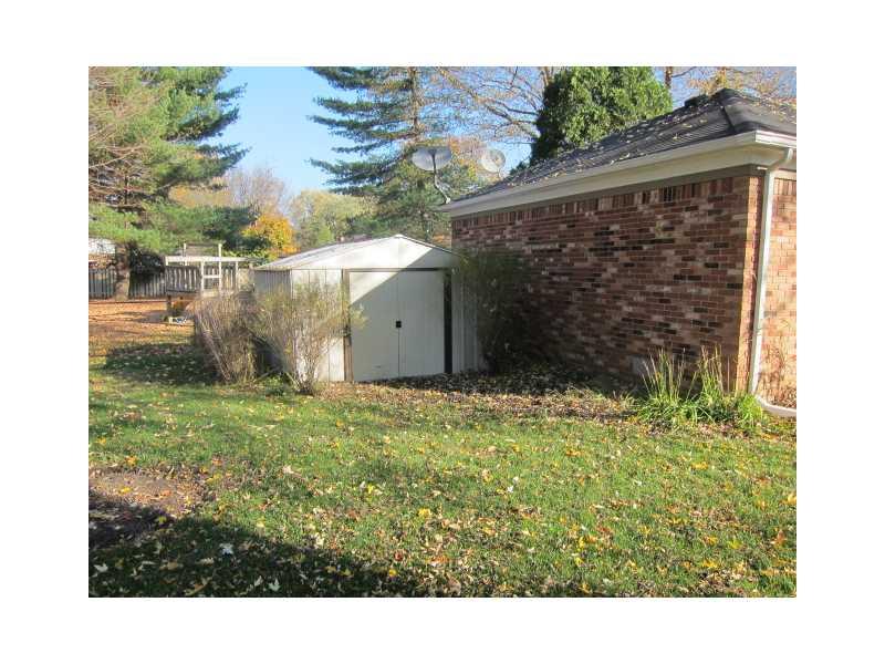 8238 Lieber Road Indianapolis, IN 46260 - Photo 23 of 24 Gallery Image 23