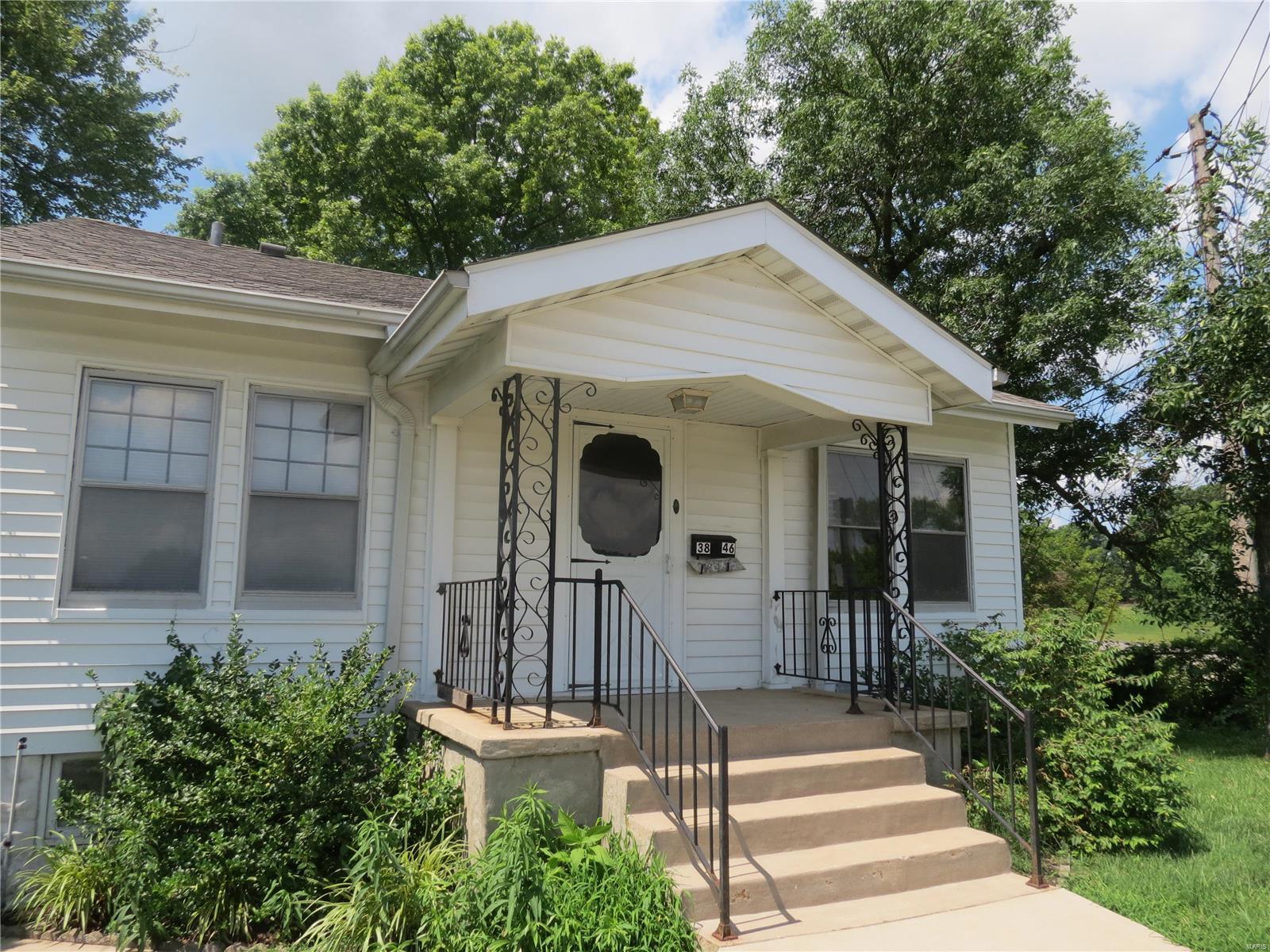 3846 Weber Road St. Louis, MO 63125 - Photo 1 of 25 Gallery Image 1