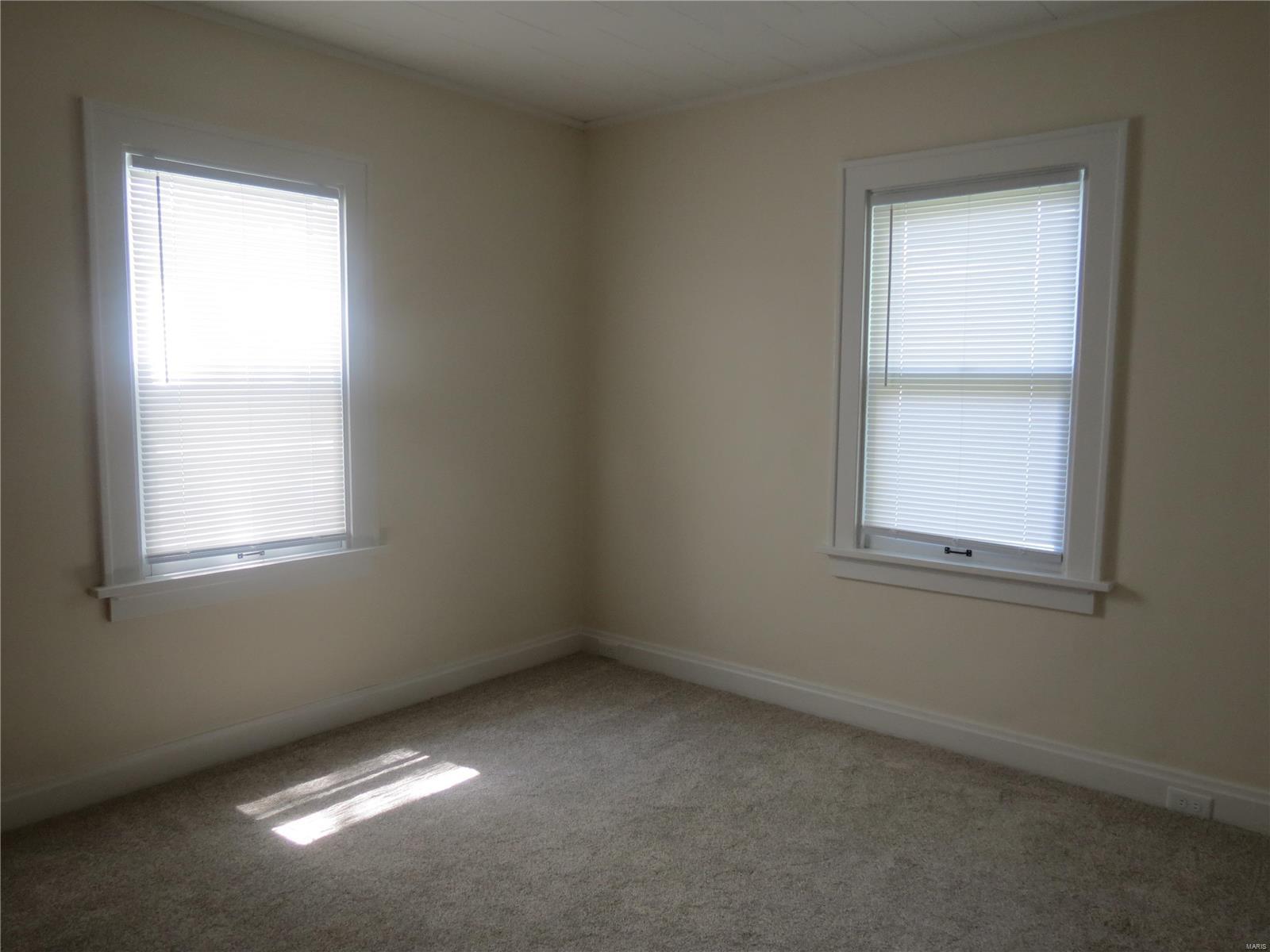 3846 Weber Road St. Louis, MO 63125 - Photo 10 of 25 Gallery Image 10