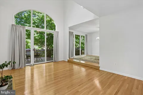 $1,480,000 | 6113 Goldtree Way, Bethesda, MD 20817