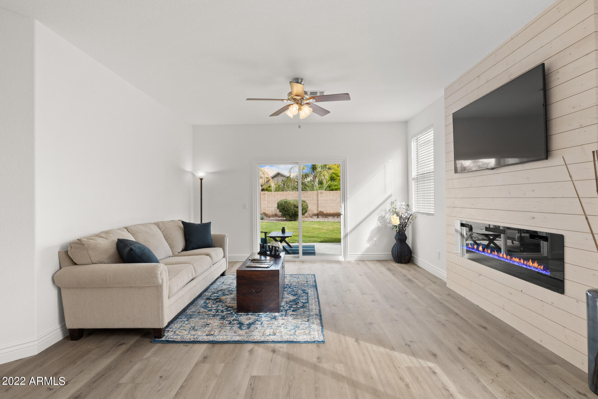 4171 South Splendor Place Gilbert, AZ 85297 - Photo 13 of 30 Photo by ChaseCapture