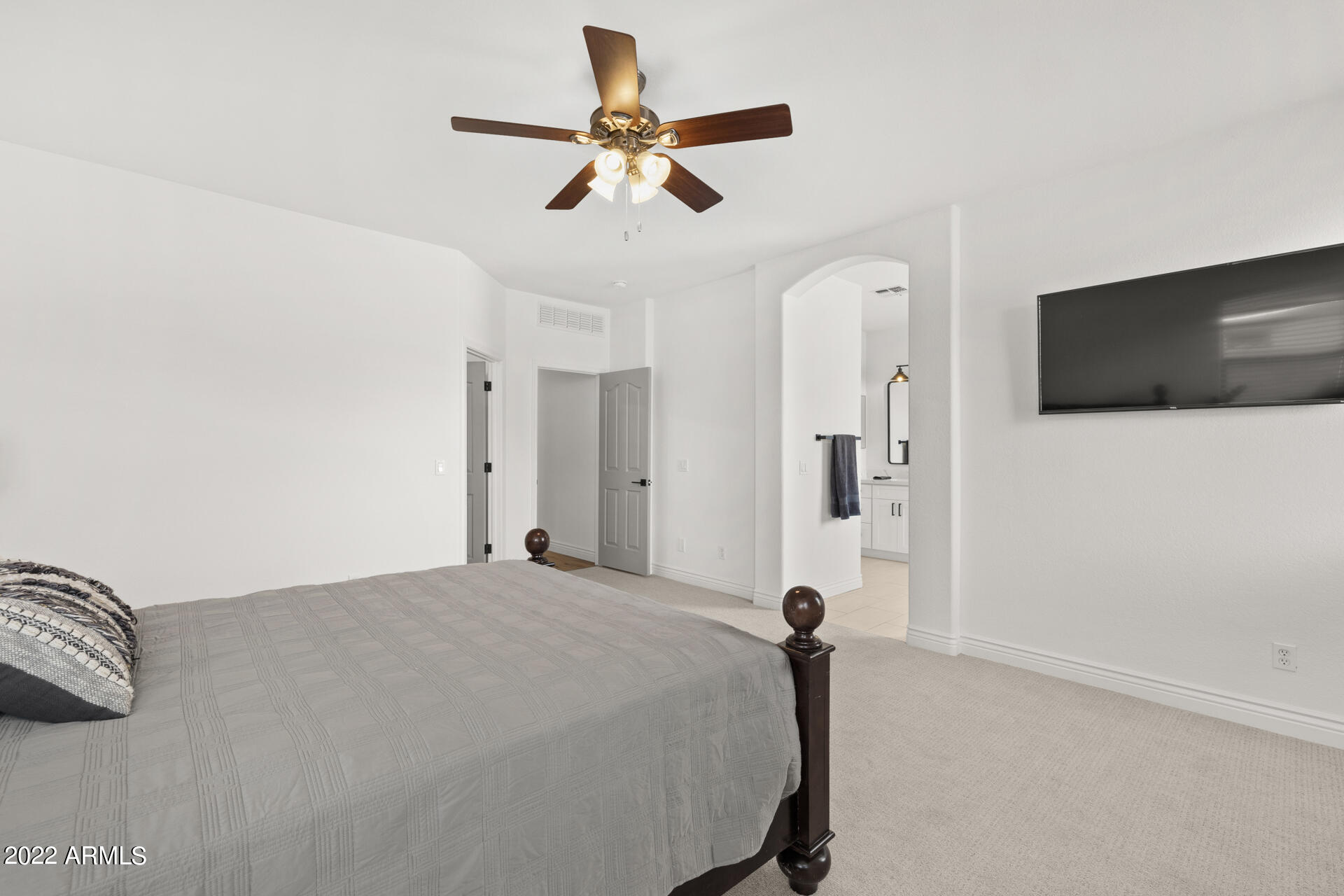 4171 South Splendor Place Gilbert, AZ 85297 - Photo 17 of 30 Photo by ChaseCapture