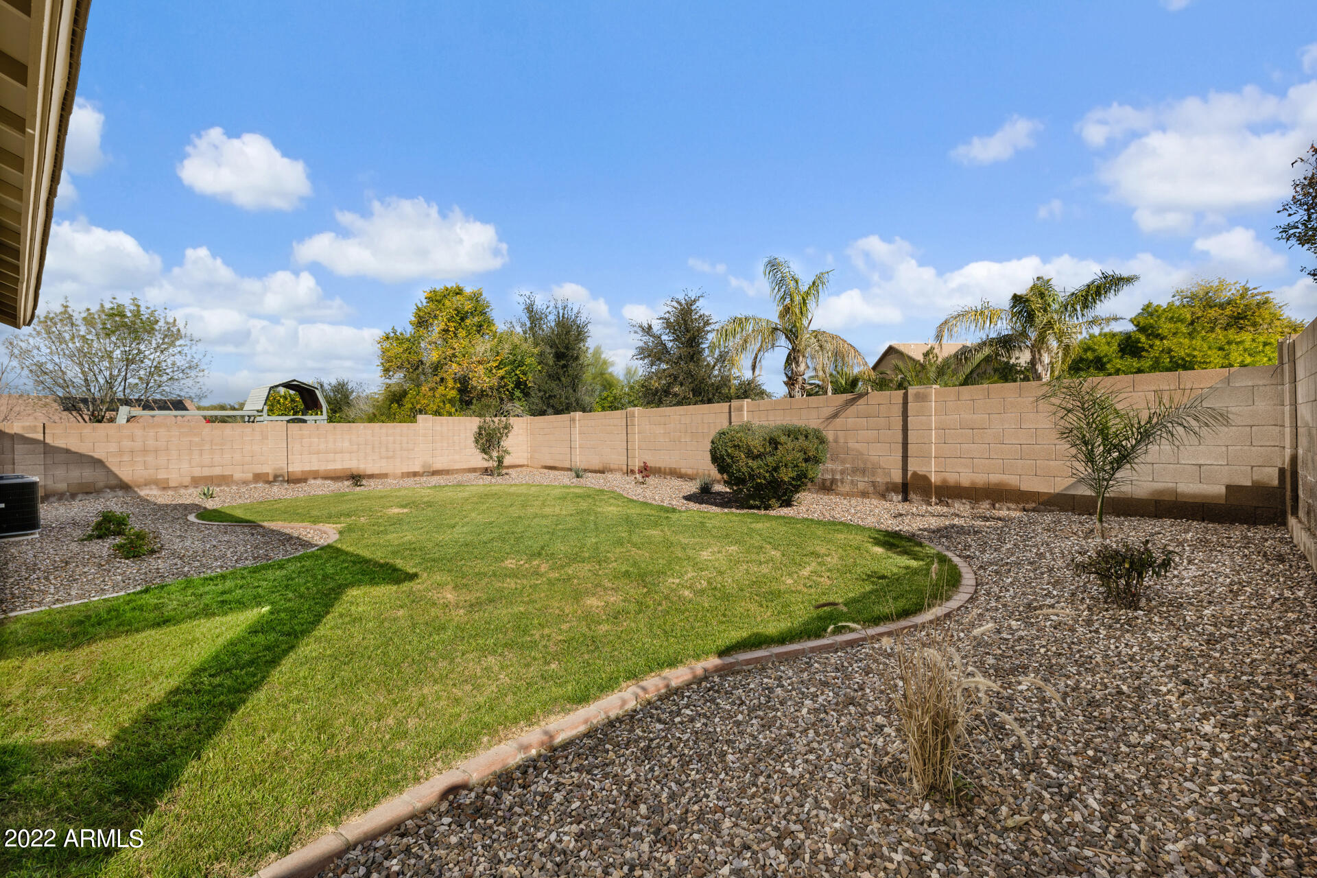 4171 South Splendor Place Gilbert, AZ 85297 - Photo 28 of 30 Photo by ChaseCapture