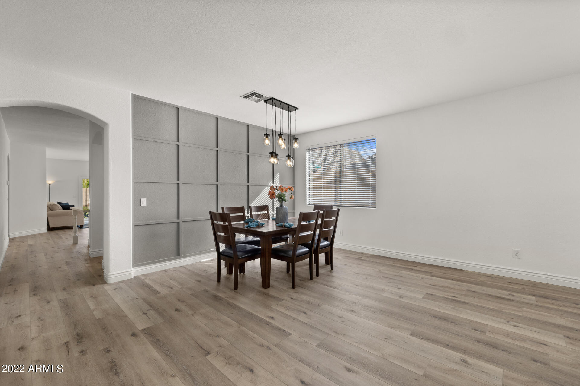 4171 South Splendor Place Gilbert, AZ 85297 - Photo 3 of 30 Photo by ChaseCapture