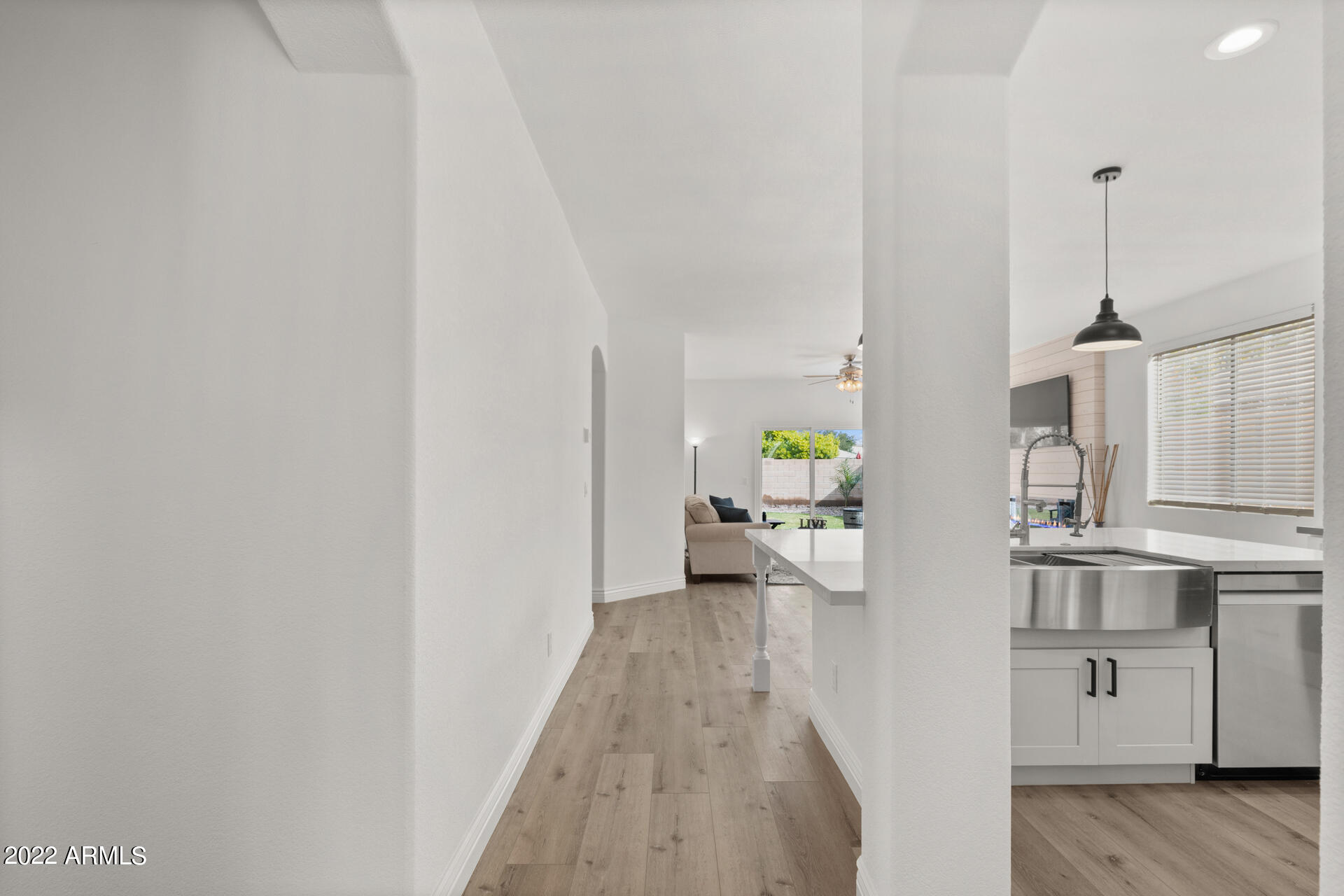 4171 South Splendor Place Gilbert, AZ 85297 - Photo 6 of 30 Photo by ChaseCapture