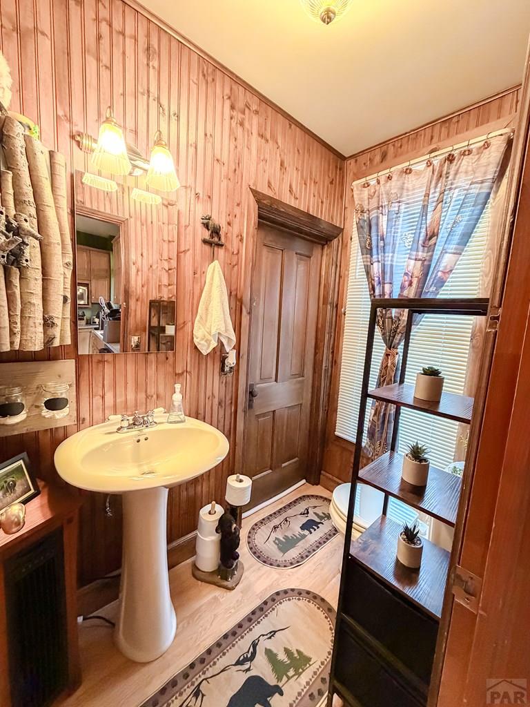 802 Raton Avenue La Junta, CO 81050 - Photo 7 of 32