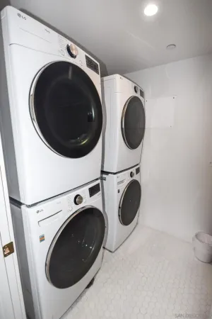 $15,000 | 924 D Avenue, Coronado, CA 92118