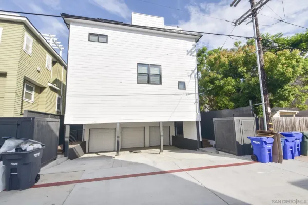 $15,000 | 924 D Avenue, Coronado, CA 92118