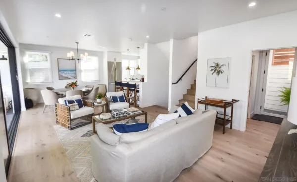 $15,000 | 924 D Avenue, Coronado, CA 92118