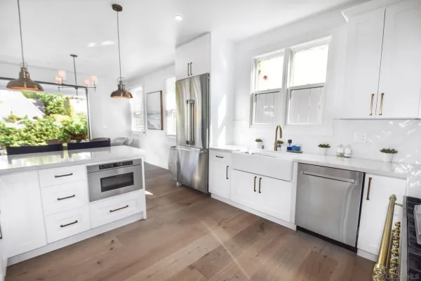 $15,000 | 924 D Avenue, Coronado, CA 92118