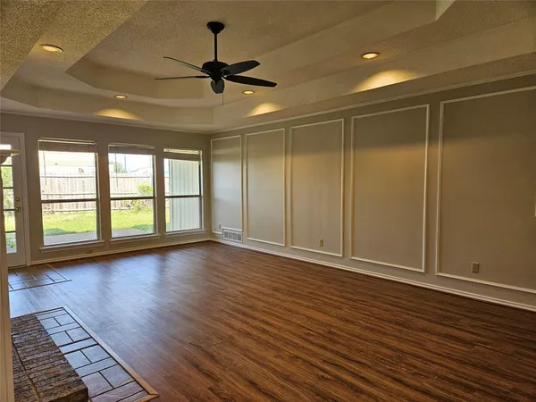 $2,200 | 517 Vicki Lane, Wylie, TX 75098