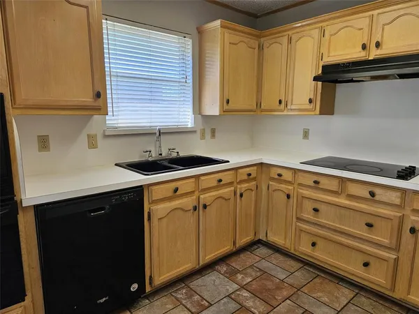 $2,200 | 517 Vicki Lane, Wylie, TX 75098