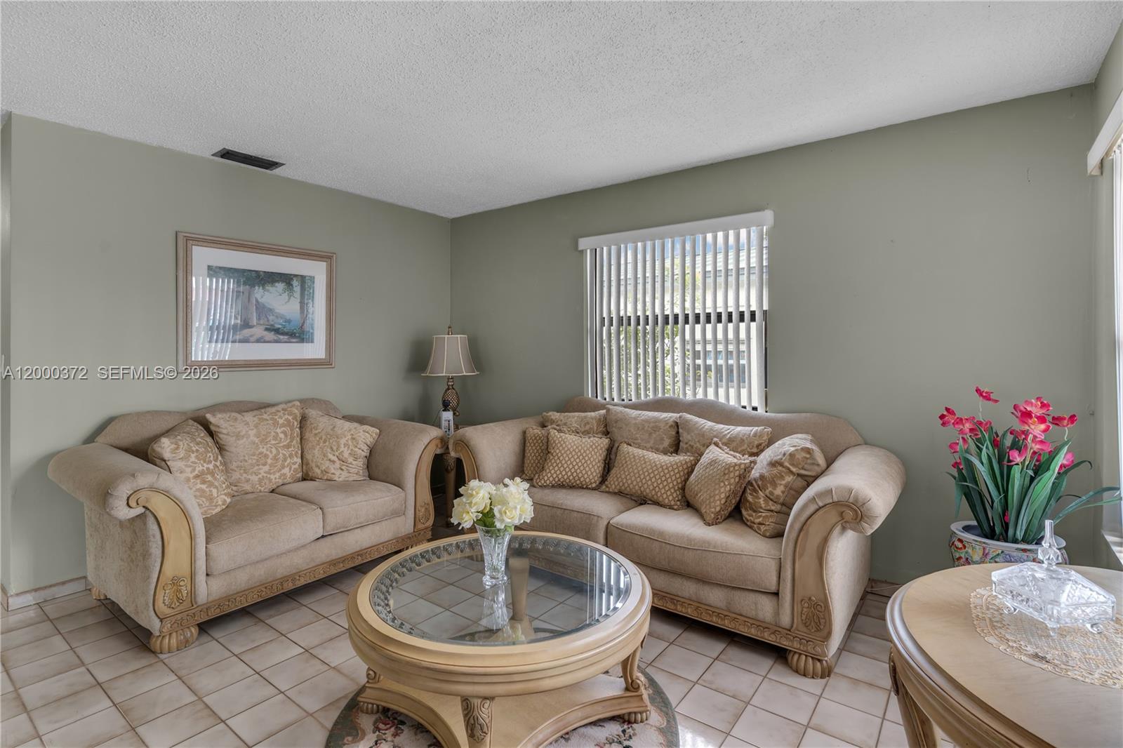 6770 Southwest 15th Street Miami, FL 33144 - Photo 4 of 36