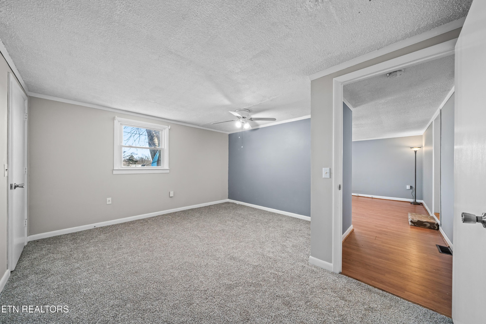 3323 Fisk Road Cookeville, TN 38506 - Photo 16 of 31 a view of a big room with closet and windows