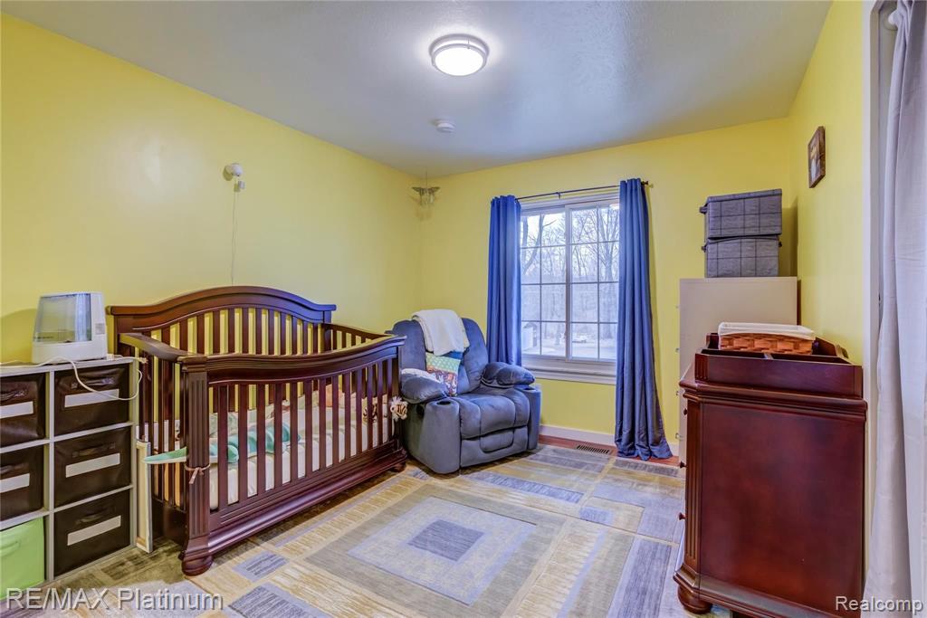 15580 Graves Road Pinckney, MI 48169 - Photo 19 of 29