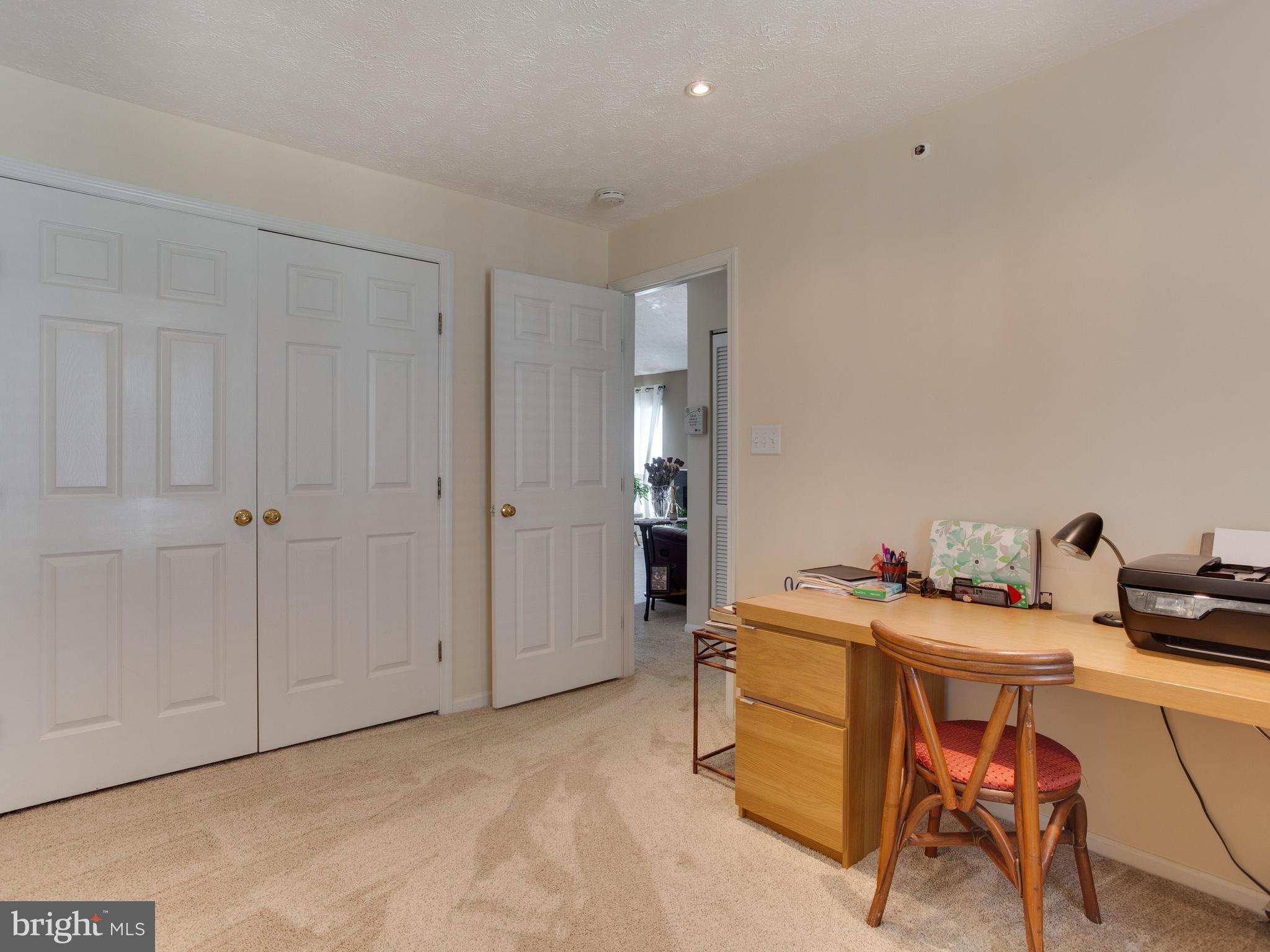 6400 Greenfield Road, Unit 908 Elkridge, MD 21075 - Photo 16 of 21 Bedroom