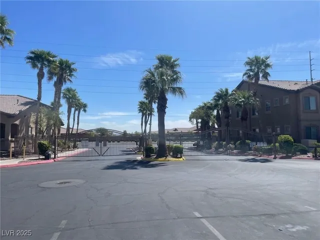 $268,000 | 8985 South Durango Drive, Unit 2043, Las Vegas, NV 89113