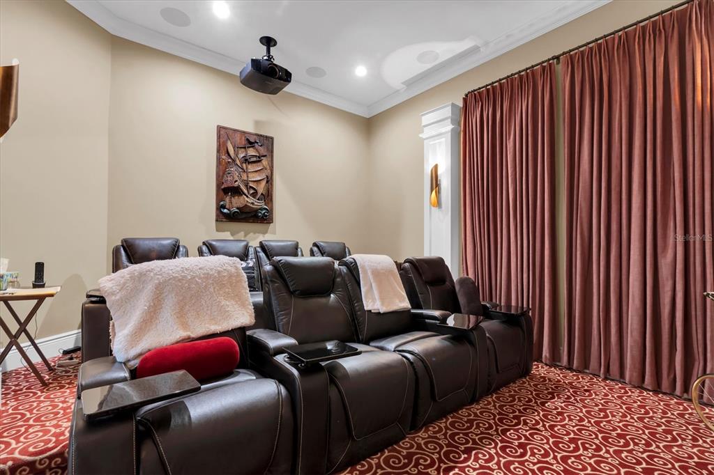 4650 Ridgeview Road Palm Harbor, FL 34684 - Photo 34 of 100