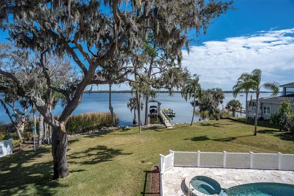 $5,200,000 | 4650 Ridgeview Road, Palm Harbor, FL 34684