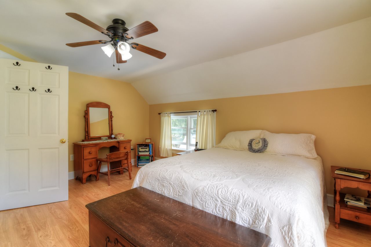 7299 Currier Road Loudon, NH 03307 - Photo 34 of 37