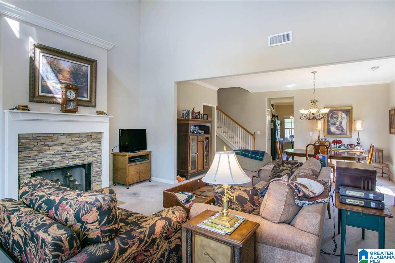 120 Robin Street Calera, AL 35040 - Photo 3 of 27