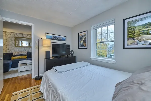 $2,400 | 150 Wrentham Street, Unit 12, Boston, MA 02124