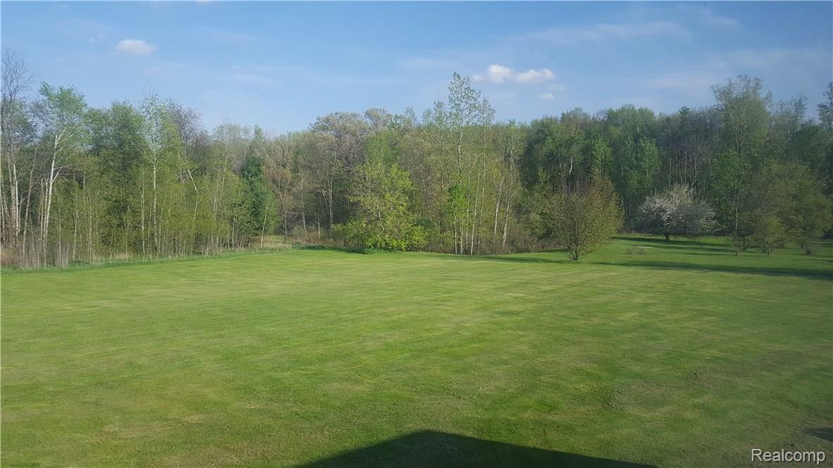 8300 Winn Road Yale, MI 48097 - Photo 21 of 48 20180516_181725.jpg