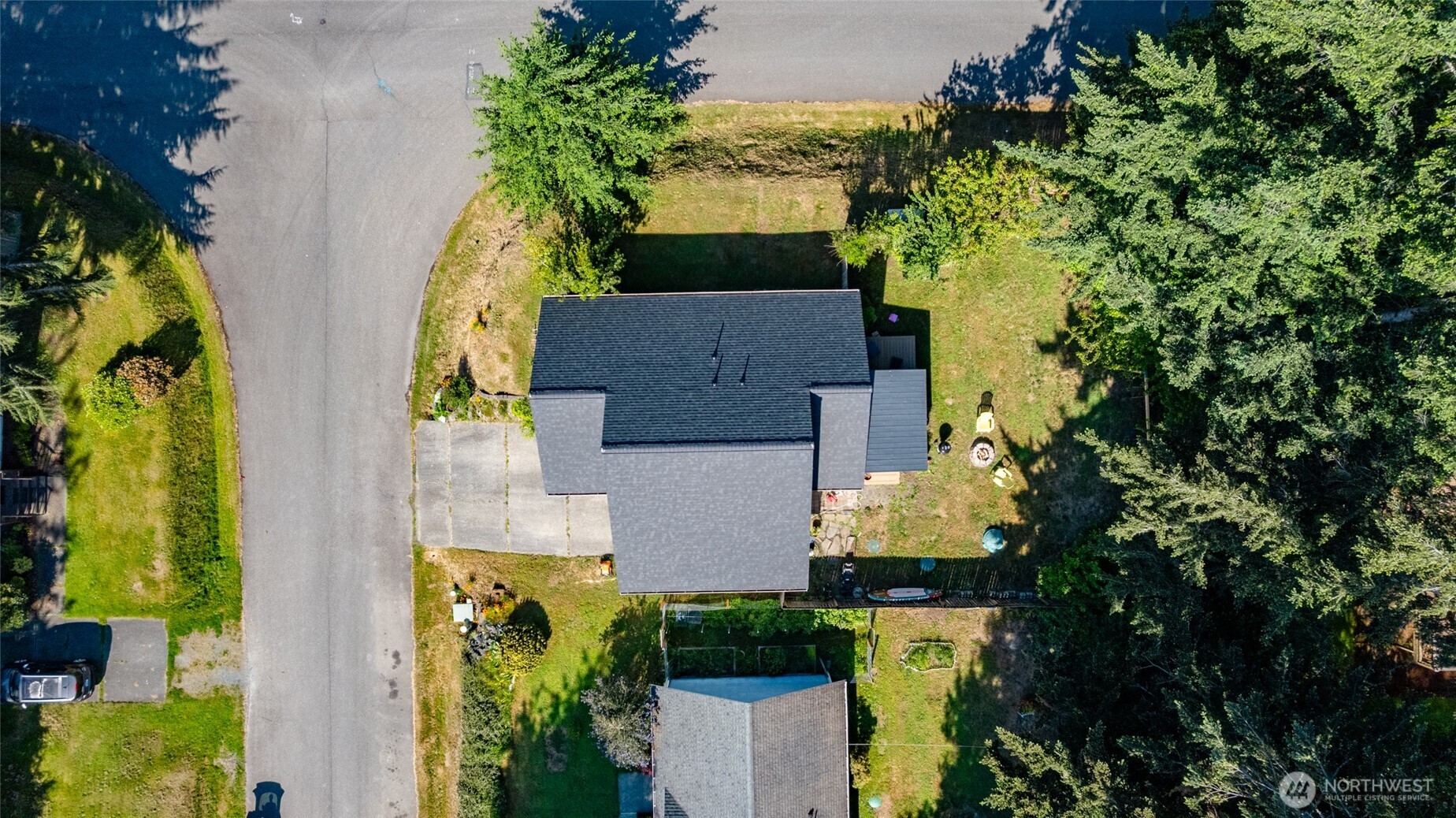 3615 Britzman Loop Clinton, WA 98236 - Photo 29 of 31