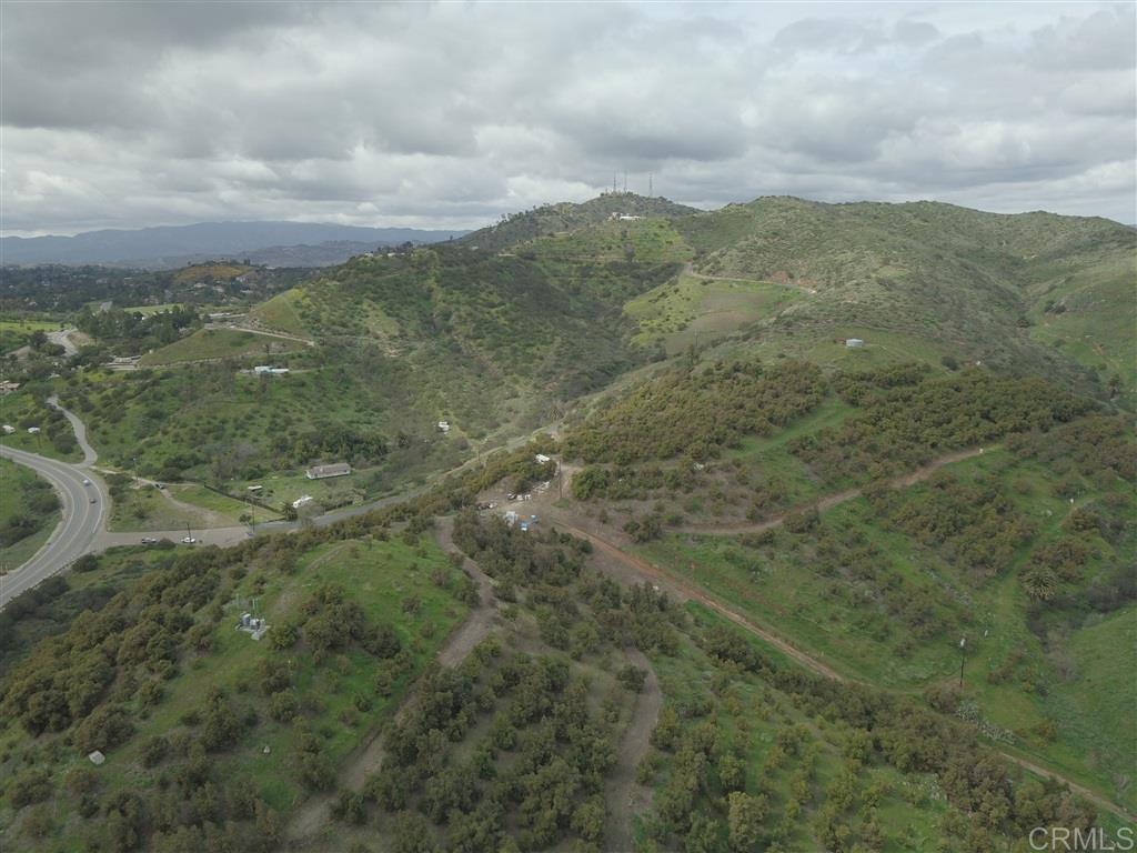 3894 East Mission Road Fallbrook, CA 92028 - Photo 12 of 20