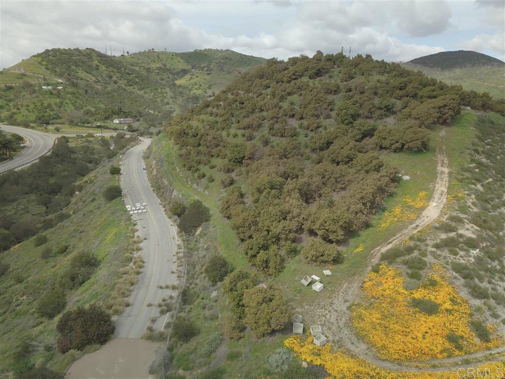3894 East Mission Road Fallbrook, CA 92028 - Photo 4 of 20