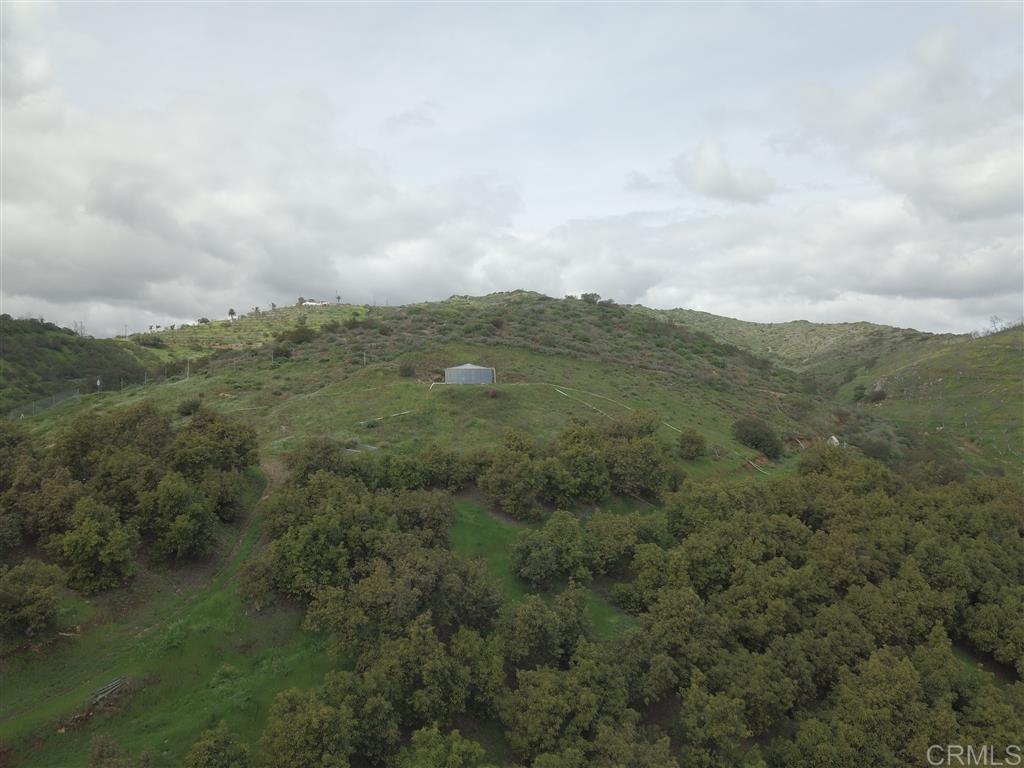 3894 East Mission Road Fallbrook, CA 92028 - Photo 9 of 20