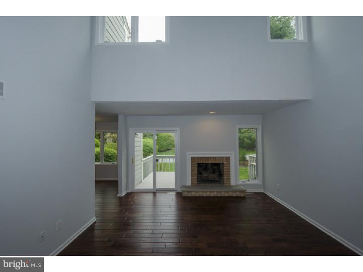 35 Harrison Road West West Chester, PA 19380 - Photo 5 of 23 Living Room