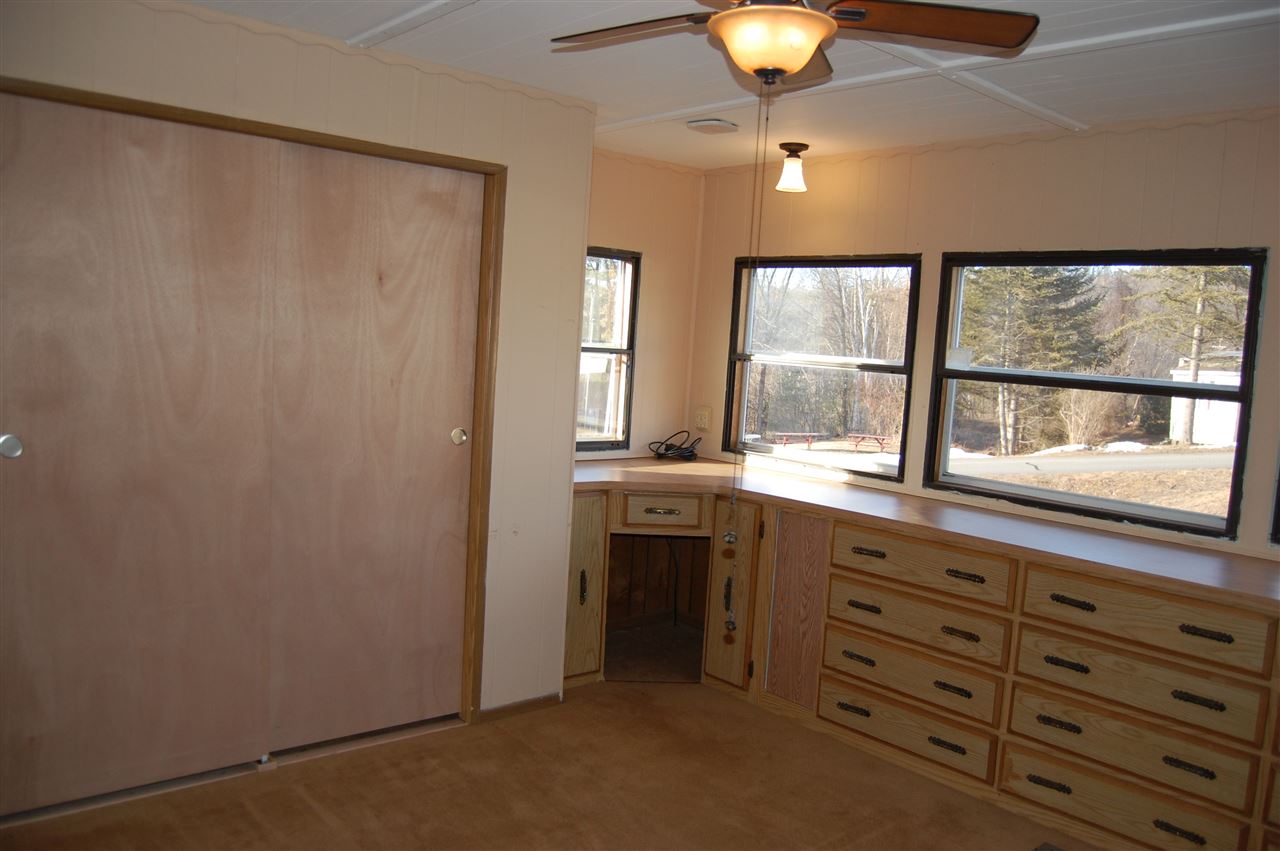 40 Hampton Road, Unit D6 Exeter, NH 03833 - Photo 29 of 33
