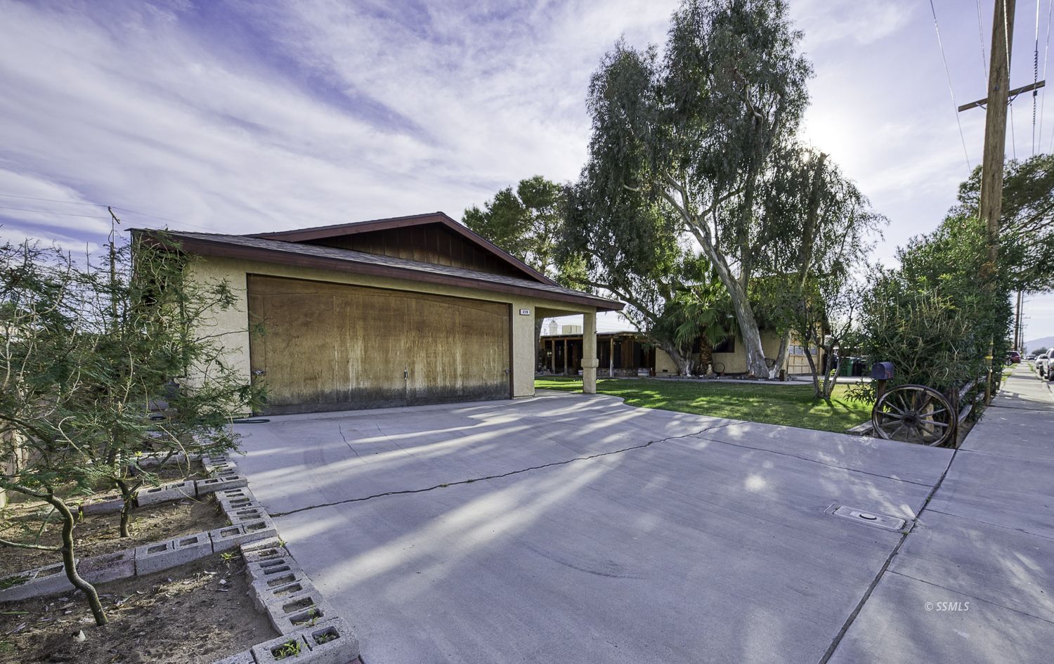 219 West Church Avenue Ridgecrest, CA 93555 - Photo 35 of 46