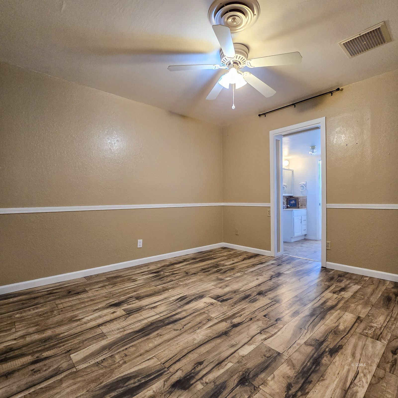1436 Mayo Street Ridgecrest, CA 93555 - Photo 20 of 29 wooden floor in an empty room