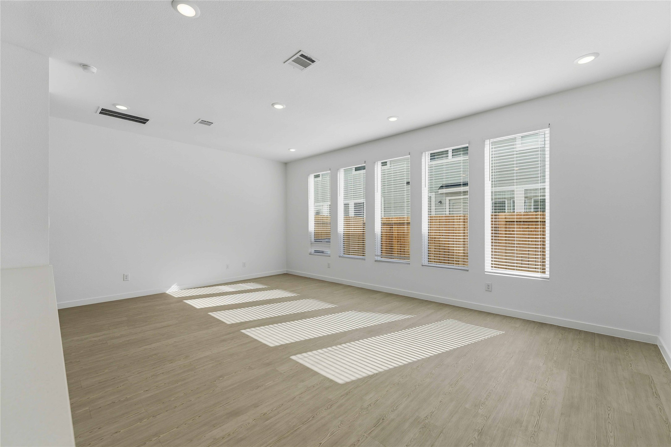 2206 Via Isa Lane Houston, TX 77051 - Photo 10 of 30 a view of an empty room with a window