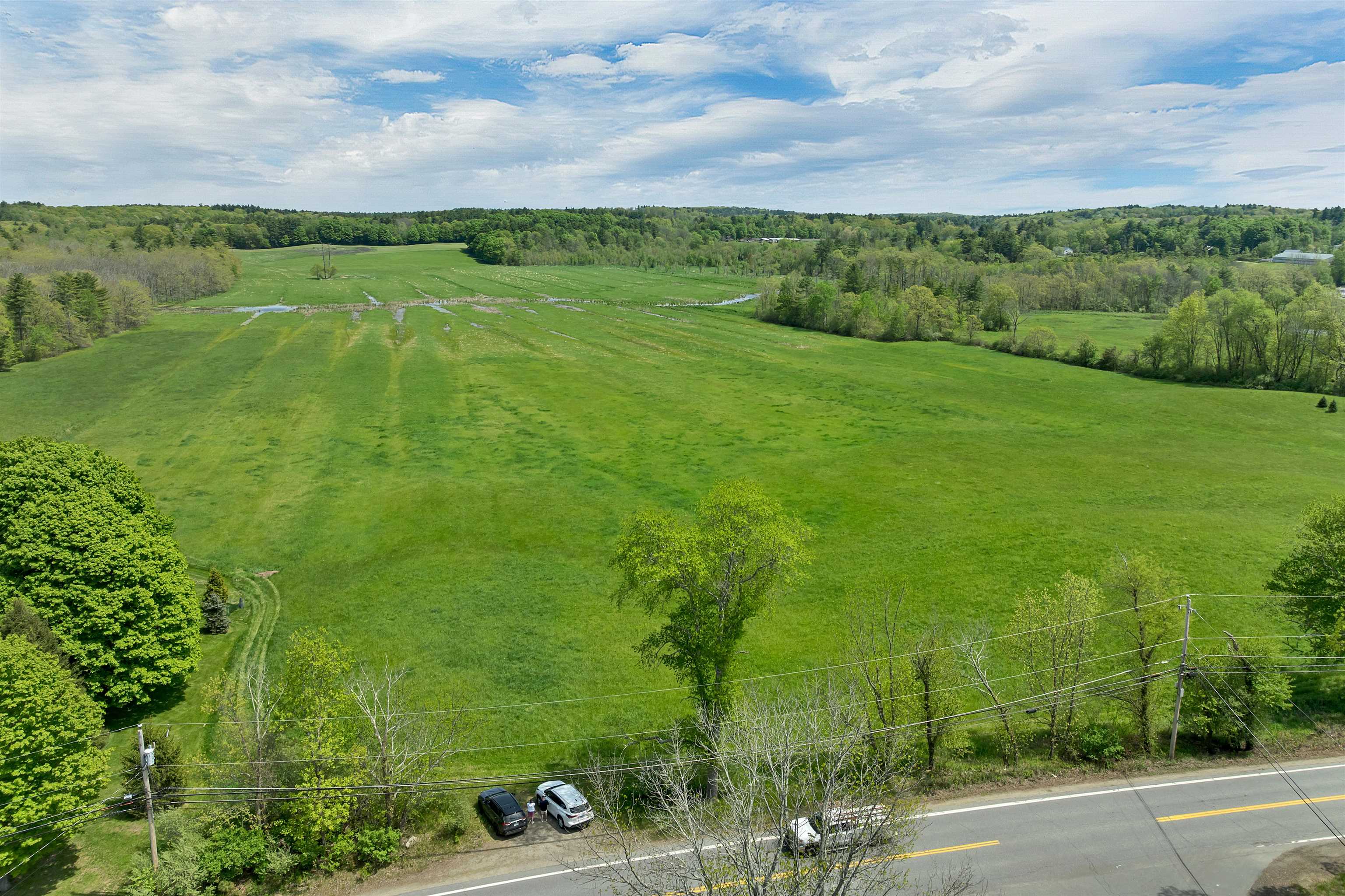 90 N Road East Kingston, NH 03827 - Photo 3 of 10