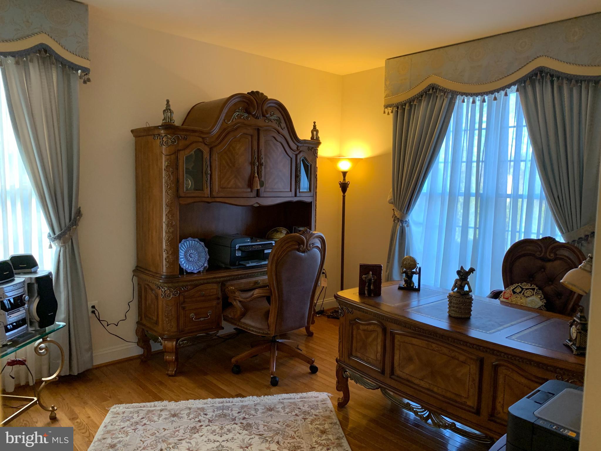 3927 Chantilly Road Chantilly, VA 20151 - Photo 18 of 98 Gallery Image 18