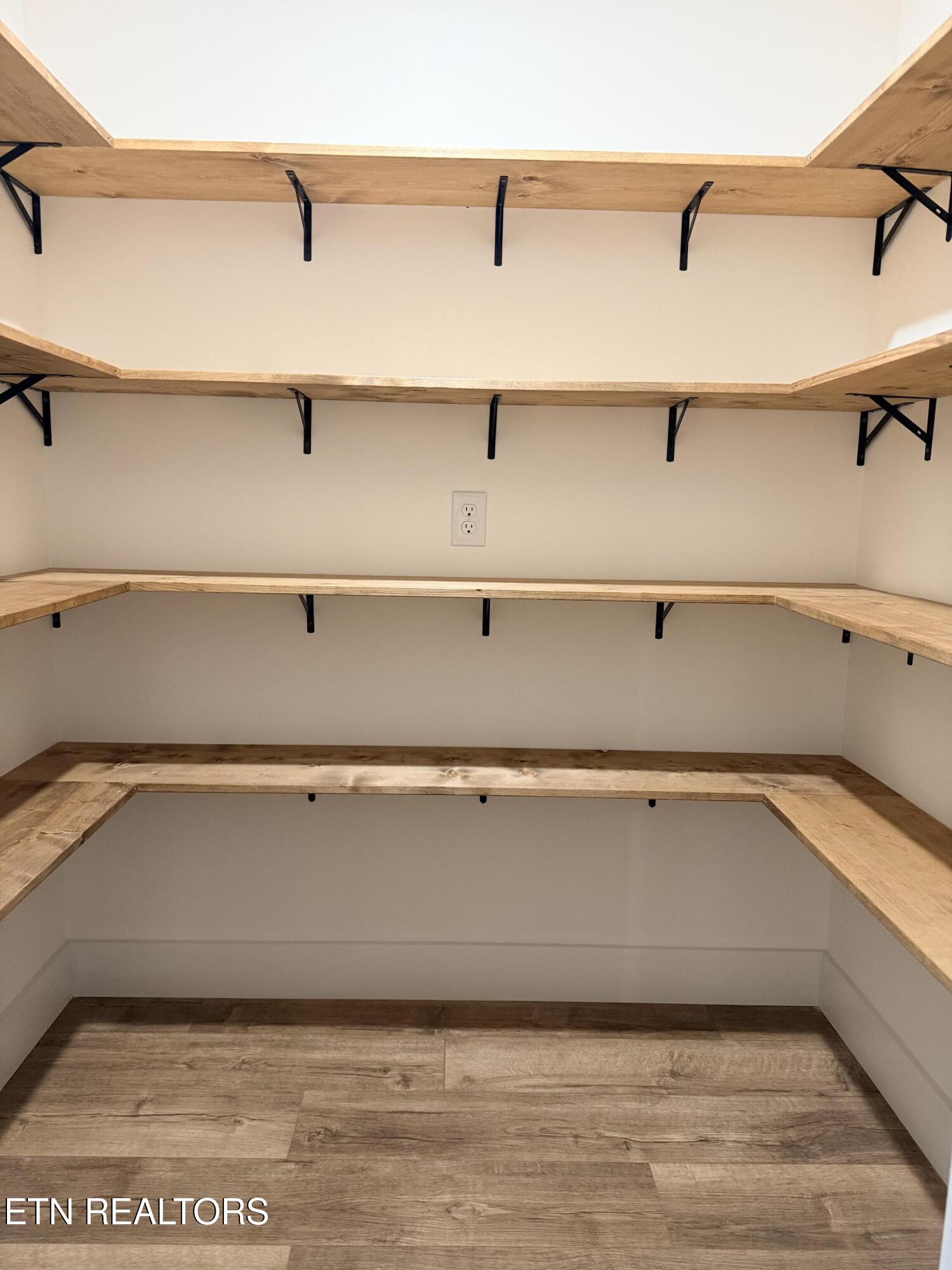 201 Grand Pappy Lane Oneida, TN 37841 - Photo 21 of 53 IMG_1754